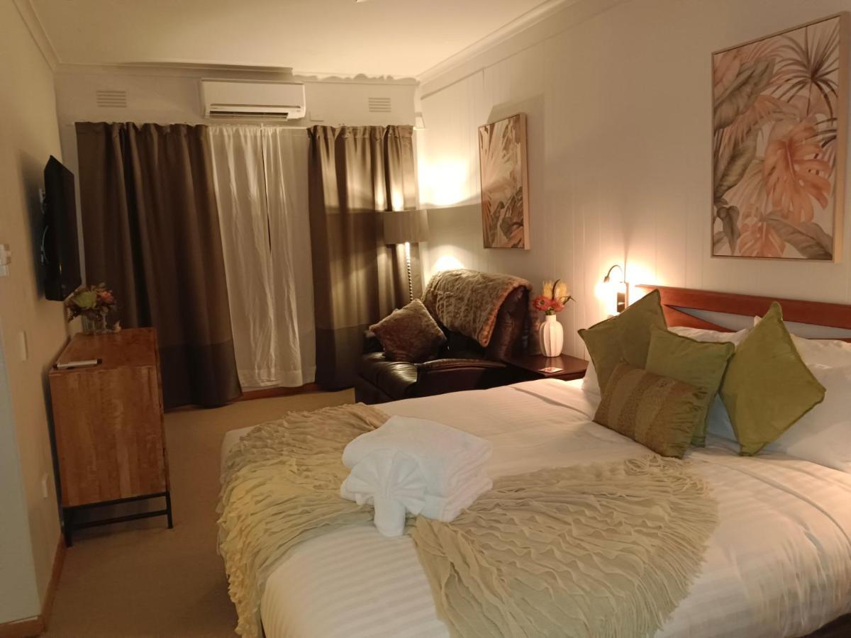 Buffalo Motel And Country Retreat Porepunkah Buitenkant foto