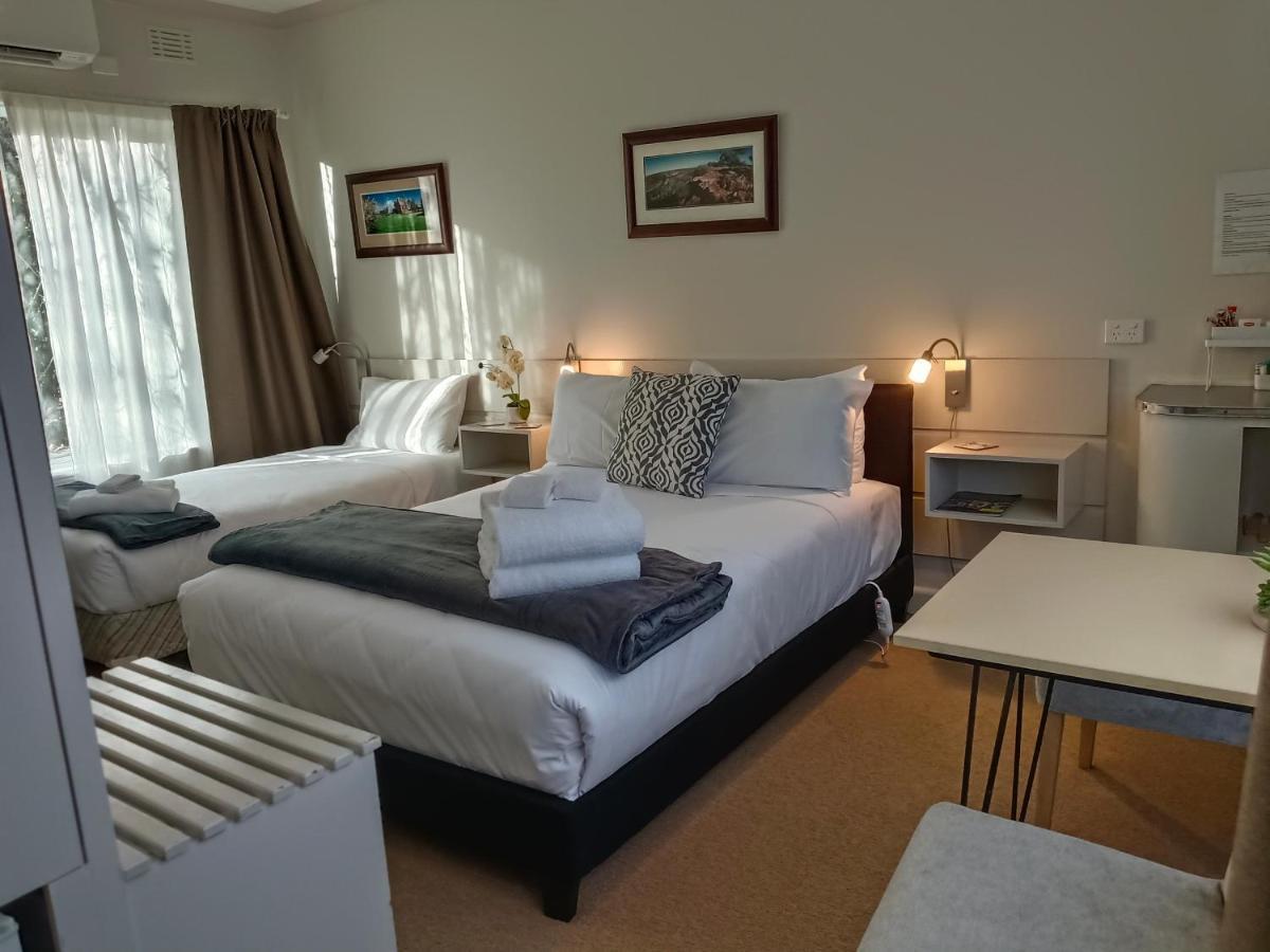 Buffalo Motel And Country Retreat Porepunkah Buitenkant foto
